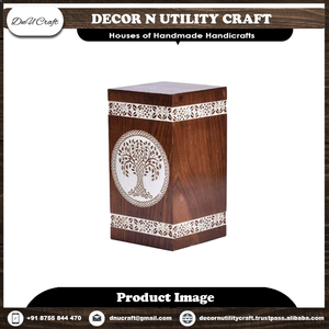 Urne de crémation pour animaux de compagnie en palissandre indien teck fait à la main exquis décor à la maison en bois gravé modèle motif boîte de rangement incluse - Product Image 3