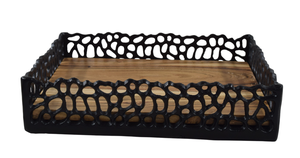 Bandeja de Servir de Madera y Metal con Diseño Calado - Product Image 2