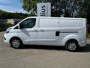 UTILISÉ LHD/RHD 2021 F O R D TRANSIT CUSTOM 2.0TDCI 300 L2H1 LIMITED - Product Image 2