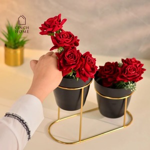 แจกันและกระถางดอกไม้โลหะเคลือบผงเคลือบผิวเหมาะสำหรับตกแต่งบ้านอย่างมีสไตล์และของตกแต่งห้องระดับพรีเมียม - Product Image 1