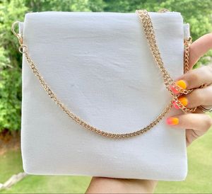 Compte à rebours porte-monnaie perlé avec fermeture éclair des deux côtés perlé un sac vêtements - Product Image 4