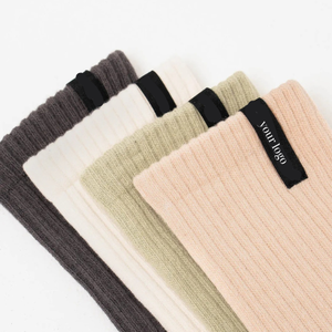 Calcetines de algodón de alta calidad para hombres y mujeres, letra inferior acolchada de felpa para correr, mantener el calor, diseño personalizado disponible - Product Image 5