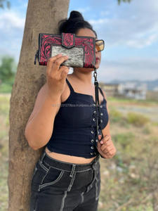 New Western Stylish Cowhide Tooled Fur <b>Leather</b> Wristlets Clutches Women Designed <b>Purse</b> Hot Selling Tooled <b>Leather</b> Unique Wallets - Product Image 2