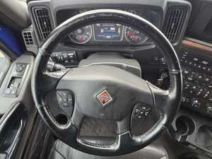 OFERTA ESPECIAL: Camión Semirremolque HX Sleeper 2022 USADO EN EXCELENTES CONDICIONES - Dormitorio de 73 pulgadas con techo medio, 565 HP, transmisión manual de 18 velocidades, envío puerta a puerta - Product Image 2