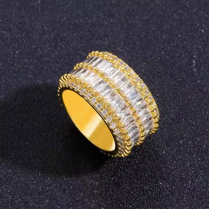 Vente en gros de bagues éternelles en moissanite VVS pour femmes et hommes, style hip-hop, empilables, en argent S925 plaqué rhodium, serties à griffes, bijoux fins - Product Image 1