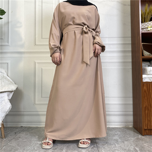 Vestido Musulmán Modesto y Sencillo de Diseño Duradero al por Mayor, Estilo Dubai Abaya para Mujer, Hijab Moderno de Tela Nida con Logotipo Personalizado - Product Image 1