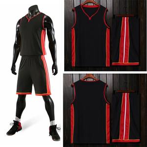 Kit de baloncesto personalizado con uniforme deportivo transpirable, diseño impreso de talla grande para ropa de equipo, juego de baloncesto por sublimación - Product Image 4