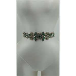 Cinturón de Novia Ajustable con Pedrería Esmeralda Bridella BS12KL para Bodas, Bailes de Graduación y Eventos Formales - Product Image 4