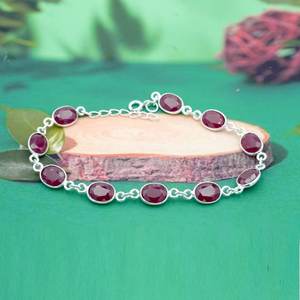 สร้อยข้อมือทับทิมสีชมพูแบบมินิมอล925เงินสเตอร์ลิงพร้อมพลอยเพทายธรรมชาติสำหรับงานแต่งงานหรือเป็นของขวัญให้กับเธอ - Product Image 4