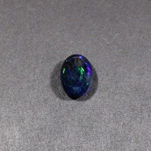 Ishu Gems - Ópalo Negro Natural de 14x10 mm, Cabujón Ovalado, 4.50 Quilates, Calidad AA, Australia, 1 Pieza de Piedra Preciosa Suelta para Joyería - Product Image 1