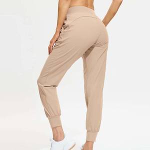 Pantalones Jogger de Mujer para Invierno, Precio Económico, Hechos en Pakistán, 100% Algodón, Felpa, Secado Rápido, para Yoga y Fitness - Product Image 3