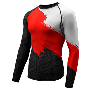 Vente en gros Rash Guard sublimé à séchage rapide anti-frottement et respirant pour des performances optimales dans le sport - Product Image 1