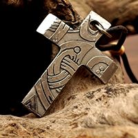 Pendentif Viking Gothique en Acier Damas à Vente Chaude, Pendentif de Collier en Acier Damas Fait Main avec Design Personnalisé