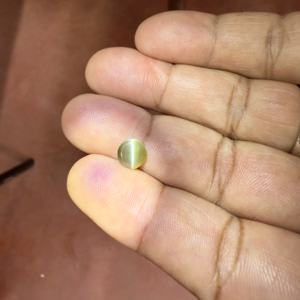 พลอยตาแมวคุณภาพสูง ธรรมชาติ 100% ผ่านการอบความร้อน สีเขียว รูปทรงกลม เหมาะสำหรับทำเครื่องประดับ - Product Image 5