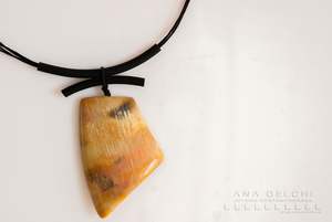 NATUREL Nouvelle Arrivée Collier en Corne de Buffle Poli Animal Style Os Bijoux Design Naturel Perles Femmes Filles Mariage - Product Image 3