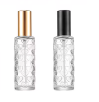 Botol Parfum Kaca Mewah Modern dengan Dekorasi Permukaan Embos, Ukuran Kustom 15ml 30ml 50ml 100ml