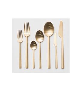 Cubiertos artísticos de acero inoxidable con mangos martillados y acabado elegante, ideales para juegos de regalo y con un toque elegante. - Product Image 2