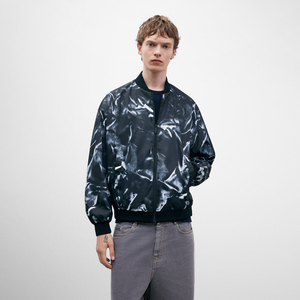 Chaqueta Bomber de Invierno de Alta Calidad con Cuello Alto, Sublimada, OEM, Manga Larga, Resistente al Viento, Transpirable, Estilo Urbano, con Cierre - Product Image 1