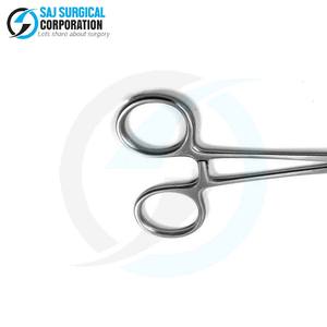 ที่ใส่เข็มสแตนเลสแบบแมนนวลสำหรับการจับเข็มแม่นยำในขั้นตอนทางการแพทย์ที่มาตรฐานความปลอดภัยของโมล - Product Image 3