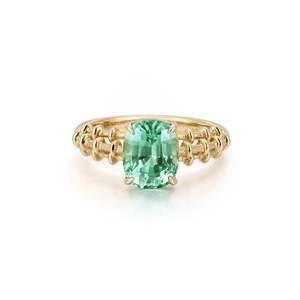 Bague en saphir vert menthe de laboratoire taille coussin - Product Image 1
