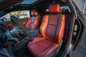2023 pour Dodge Challenger SRT Hellcat Redeye utilisé avec des sièges en cuir arrière de direction gauche - Product Image 2