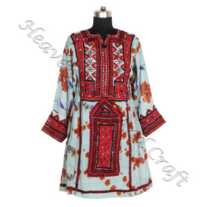 Vestido Vintage bordado a mano, - Product Image 3