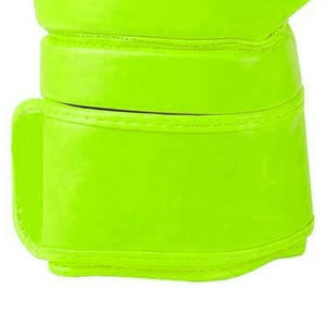 Gants de boxe pour hommes en cuir durable - Logo/couleurs personnalisés, imperméables, légers, de haute qualité, vente en gros disponible - Product Image 5