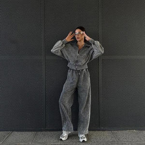 Sweat à capuche surdimensionné délavé à l'acide et pantalon de survêtement en éponge française personnalisée ensemble de jogging survêtement pour femmes lavées de haute qualité - Product Image 1