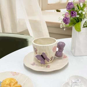Juego de Taza y Platillo de Cerámica con Diseño de Mariposa Estilo INS, con Mariposa 3D y Asa con Lazo, 200 ml - Product Image 2