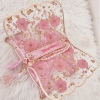 Soporte para Corán Personalizado de Resina Rosa con Diseño Religioso y Amoroso, Coleccionable, Hecho a Mano en Europa, con Marcador y Tasbeeh a Juego