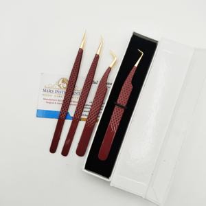 Pince à épiler pour extension de cils Pince à épiler couleur rouge et or pour extension de cils Pince à épiler à pointe de fibre de marque privée avec emballage en boîte - Product Image 1