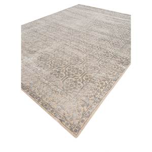 พรมวิสกายาสีเบจและสีน้ำตาล ทอมือจากขนสัตว์และไหมไผ่ ลายเหรียญรูปสี่เหลี่ยมผืนผ้า สำหรับห้องนั่งเล่นหรือห้องนอน รุ่น LRB-7102 - Product Image 2