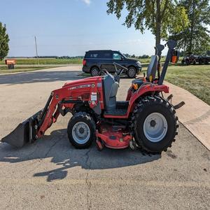 Massey Ferguson 1526 Walking Tractor 65 a 140HP Gear Motor Driven Buy Used Condition Entrega rápida al por mayor En stock - Product Image 2