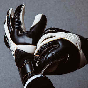 Gants de gardien de but de football de haute qualité conçus sur mesure Gants de football ODM en cuir - Product Image 6