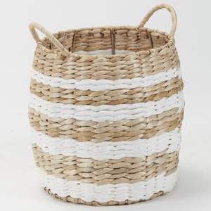 Panier moderne en jacinthe d'eau pour le rangement d'appartement avec un design gain de place et une construction en fibres durables - Product Image 5
