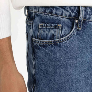 Pantalones vaqueros rectos de corte regular de calle alta para hombre con tela suavizante, pantalones vaqueros cómodos transpirables - Product Image 6