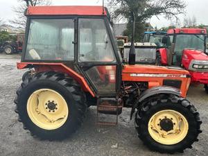 Tracteur à chenilles Zetor 5340 4WD de 1996, 100 CV, garantie de 5 ans, bon état - Product Image 5