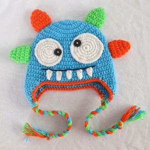 Bonnet à oreilles de monstre rayé en crochet personnalisé EFANBEANIE avec tresses – Chapeaux de créateur personnalisés – Bonnet tricoté Hiver 2025 - Product Image 6
