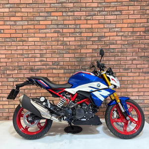 Motocicleta G310R 2025 - Product Image 1