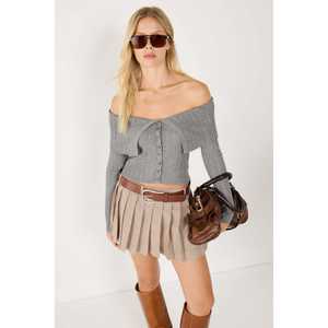 Suéter de Punto con Detalle de Botones - Product Image 3