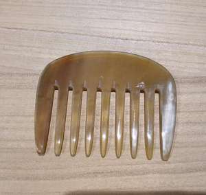 Produits populaires de haute qualité Peigne à cheveux en corne Peignes à poignée en corne de buffle - Product Image 1