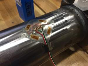 Sensor de deformación analógico para automatización industrial, uso como sensor de posición - Product Image 2