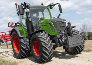Trattore a Ruote Fendtt 300 Vario 70HP 4WD Usato in Vendita, con Motore e Cambio, Best Seller - Product Image 3