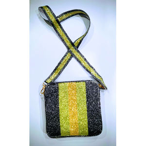 Sacs à bandoulière en perles tubulaires faites à la main, les plus vendus, 8 x 8 pouces, avec des bandes, disponibles avec des options personnalisées, provenant d'un fournisseur indien - Product Image 1