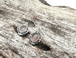 Pendientes clásicos, joyería para mujer, joyería de estilo bohemio de plata, Plata de Ley 925, piedras preciosas de cuarzo rosa, pendientes hechos a mano, regalo - Product Image 2