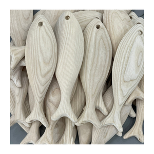 Jouet de poisson en bois sculpté à la main pour les enfants, poisson décoratif en bois pour la décoration de la maison/fête-Artisanat suspendu en bois au Vietnam - Product Image 1