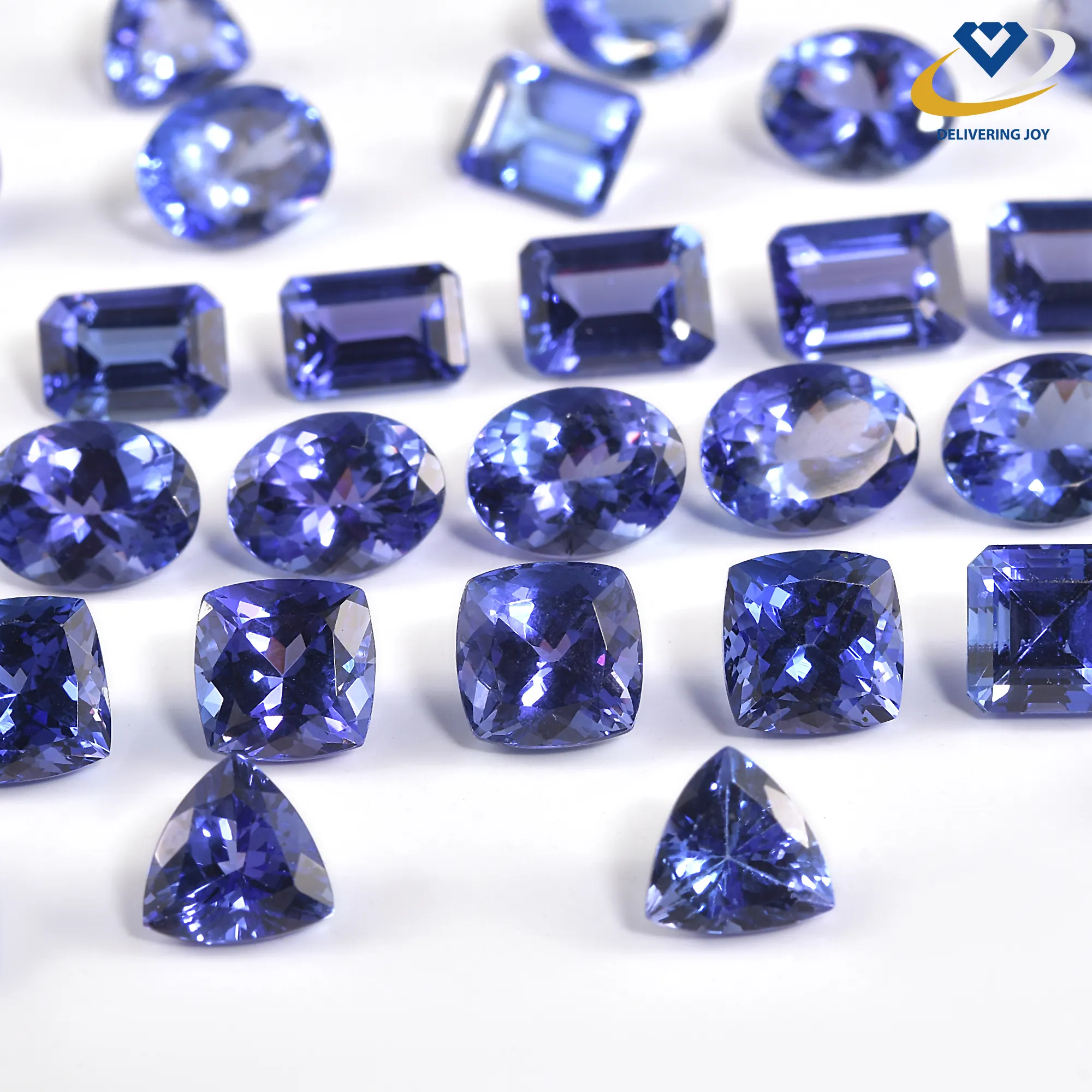 Tanzanite naturale all'ingrosso della migliore qualità della gemma per la creazione di gioielli