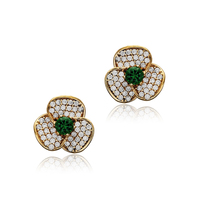Diseño de forma de flor Esmeralda CZ piedra auténtico estilo otomano pendientes de tuerca de plata al por mayor joyería turca hecha a mano