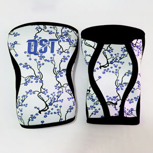 Manchons de genou de musculation en néoprène de 7 mm, personnalisés, imprimés de motifs floraux, protection professionnelle, ajustables, avec surpiqûres contrastées - Product Image 1