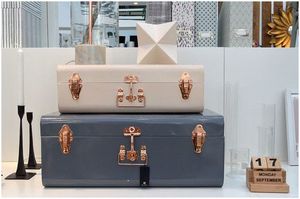 Boîte de rangement en plastique rectangulaire minimaliste beige et bleue, empilable avec couvercle articulé, pour articles divers - Product Image 4